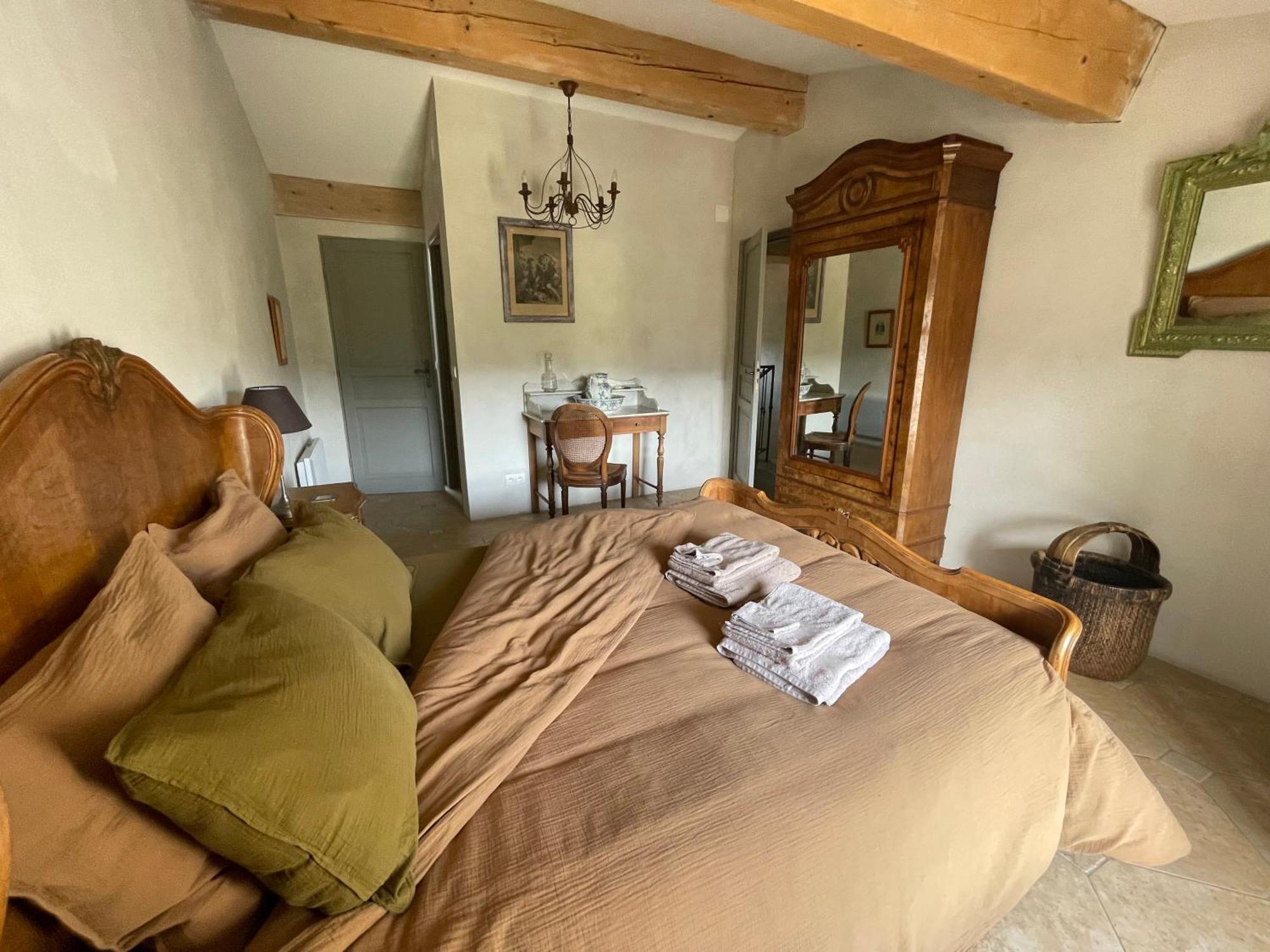 Le Domaine De La Tuilerie - Gite De Charme En Bord De Riviere Avec Piscine Servies-en-Val Ruang foto